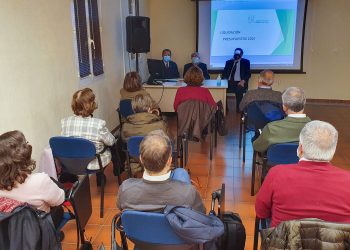 La Asamblea de Colegiados aprueba la liquidación del presupuesto y el balance de situación de 2021 del COMCADIZ