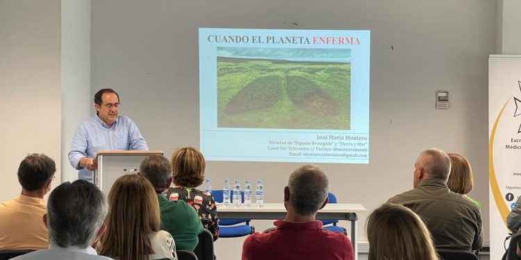 José María Montero: “El personal sanitario es un aliado fundamental para concienciar sobre la relación inseparable que tiene nuestra salud y la del medio ambiente”