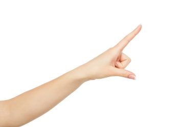 Acusar siempre a quien se atreva a atacar a un colegiado