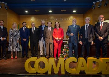 El Equipo Terapéutico provincial del PAIME, la Dra. Ramírez Polo y el Dr. Hernández González reciben los Premios Medicina Gaditana 2022