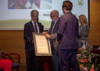 El Dr. Arturo Hernández González (Premio Medicina Gaditana de Atención Hospitalaria), ejemplo de liderazgo, de humildad y generosidad