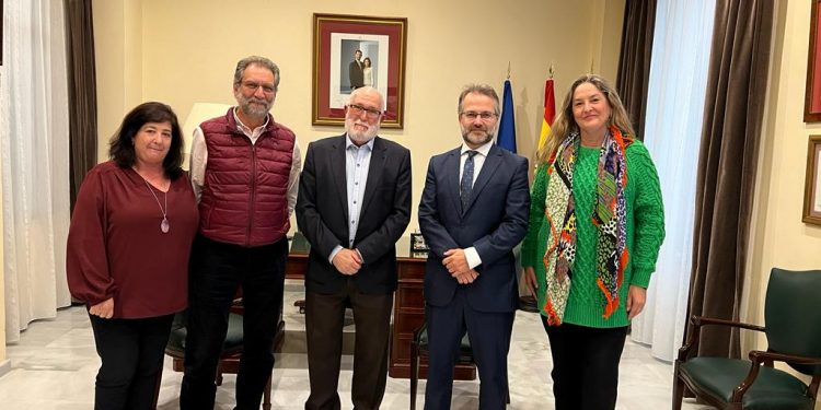Reunión con la Asociación Basta Ya Cádiz