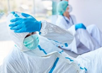 La Comisión Europea aprueba una nueva Recomendación para que todos los países miembros reconozcan la COVID-19 como una enfermedad profesional