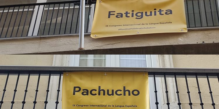 ‘Pachucho’ y ‘fatiguita’: El COMCADIZ se suma a la campaña #PonUnaPalabraEnTuBalcón del IX Congreso Internacional de la Lengua