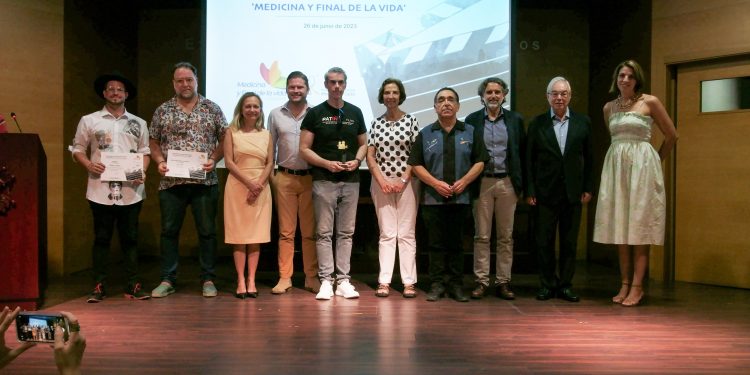 Los cortos ‘Papas fritas’ y ‘V.I.D.A.’,ganadores del I Certamen ‘Medicina y Final de la Vida’