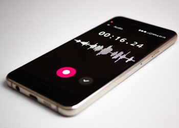 Tertulia conmigo solo: ‘¿Es legal que el paciente grabe la conversación con su médico?’