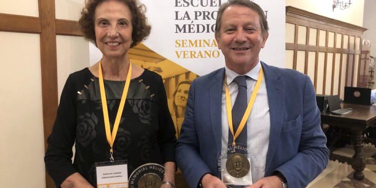 El Colegio de Médicos de Cádiz, reconocido a nivel nacional en el Memorial Hèlios Pardell Alentà por su compromiso con la formación continuada