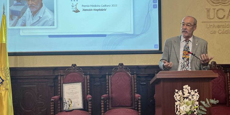 Dr. Ignacio Vinuesa, Premio Medicina Gaditana de Atención Hospitalaria: “Estoy muy agradecido a Cádiz por todo lo que me ha regalado”