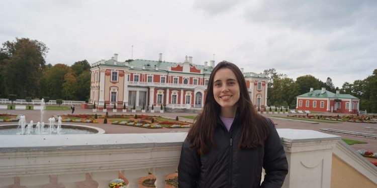 Isabel Dolores Benito: “Las ayudas de la FPSOMC me permiten centrarme en mis estudios al 100%”