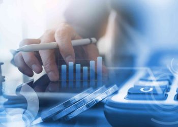 IMPORTANTE: Campaña Renta 2023: Desde el lunes 15 de abril los colegiados podrán enviar la documentación a los asesores fiscales del COMCADIZ