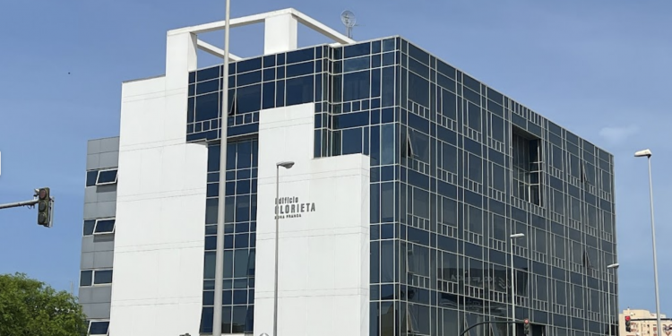 El Colegio de Médicos inicia la actividad en su nueva sede de Cádiz: desde el 24 de junio te recibimos y atendemos en el emblemático Edificio Glorieta