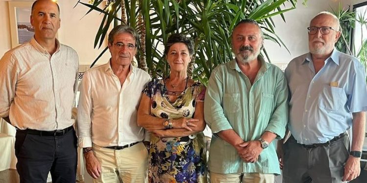 Los Colegios de Médicos, Enfermería, Farmacéuticos, Dentistas y Veterinarios refuerzan su compromiso en torno al concepto ‘Una sola salud’