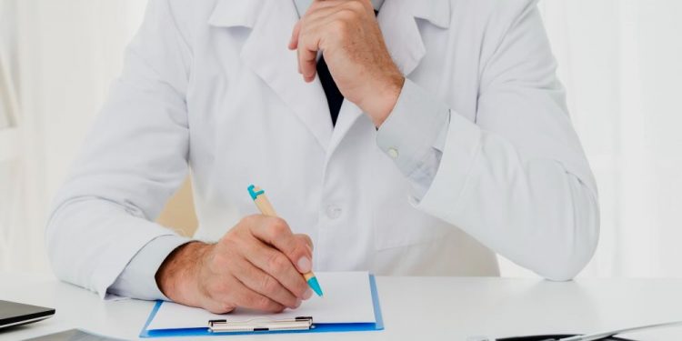 IMPORTANTE: Para los médicos con ejercicio privado que deseen obtener el título de especialista en Medicina de Urgencias por vía extraordinaria