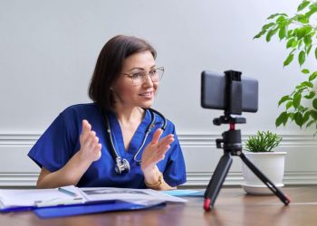 Redes Sociales y Medicina: una doble cara