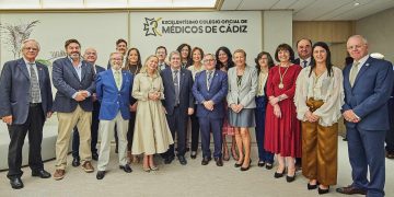 La Dra. Felicidad Rodríguez reclama en la toma de posesión de la nueva Junta Directiva el «protagonismo y el reconocimiento que la profesión merece»