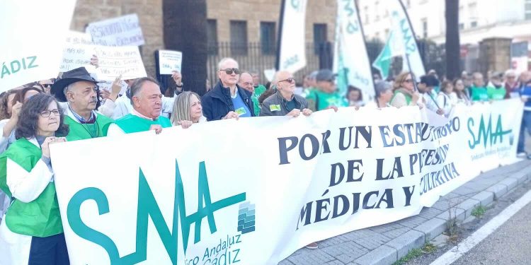 Felicidad Rodríguez: “El Estatuto Marco es un ataque a la línea de flotación de la profesión médica”