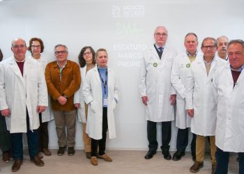 EL COLEGIO DE MÉDICOS Y EL SINDICATO MÉDICO DE CÁDIZ ADVIERTEN QUE NO RECONOCER LOS DERECHOS DE LA PROFESIÓN MEDIANTE UN ESTATUTO PROPIO ABOCA AL PRÁCTICO DESMANTELAMIENTO DEL SISTEMA PÚBLICO DE SALUD