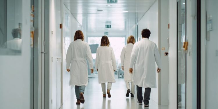 La OMC celebra el 10 de marzo una jornada sobre las agresiones a profesionales sanitarios